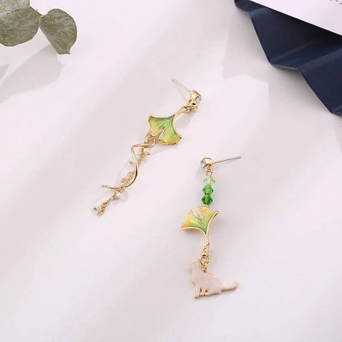 Vintage cat earrings with green leaf, earrings, boho, bohemian, vintage earrings, art deco earrings, 1980s, cat earrings, flower