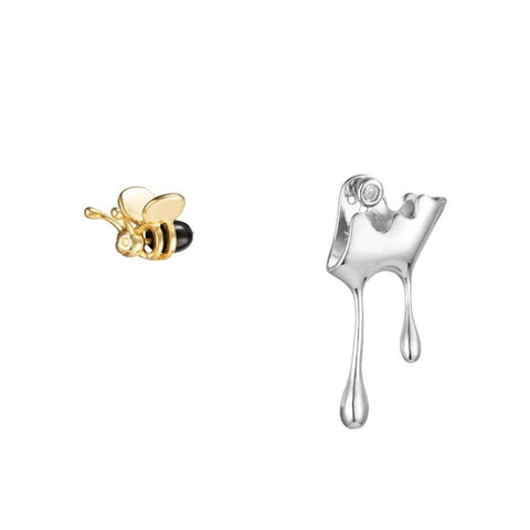Vintage bee earrings, boho, bohemian, vintage earrings, bee earrings, asymmetric